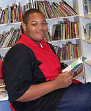 a new haven reads volunteer